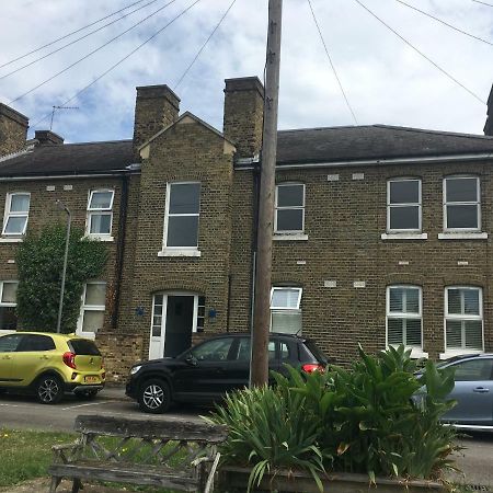 Heathfield Sq London Ngoại thất bức ảnh