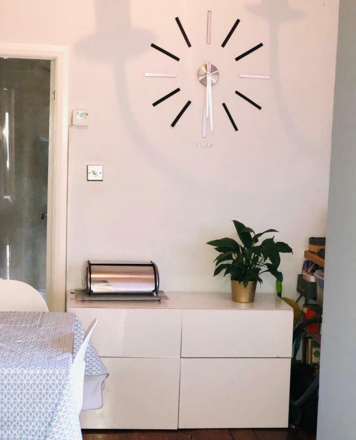 Heathfield Sq London Ngoại thất bức ảnh