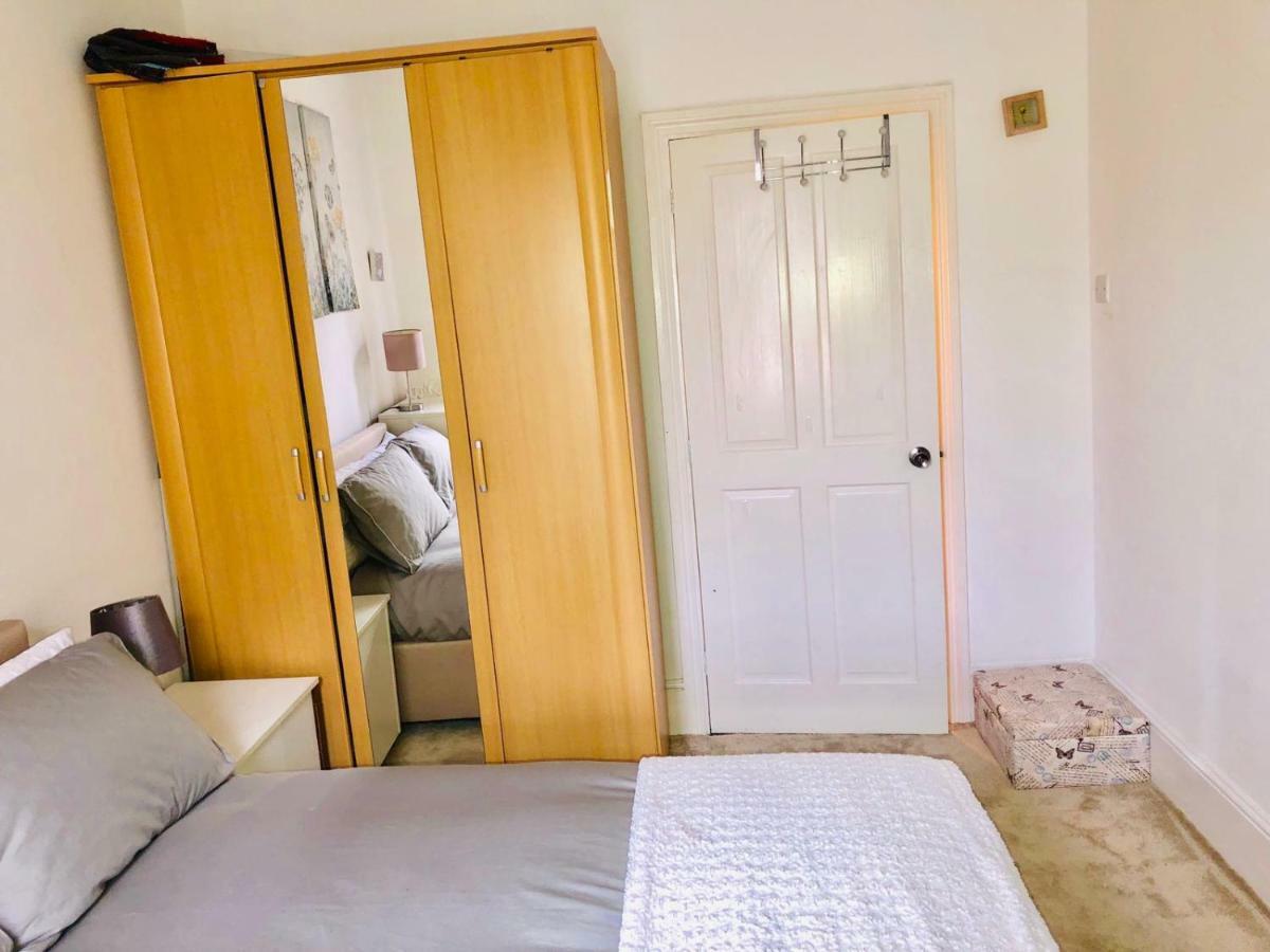 Heathfield Sq London Ngoại thất bức ảnh